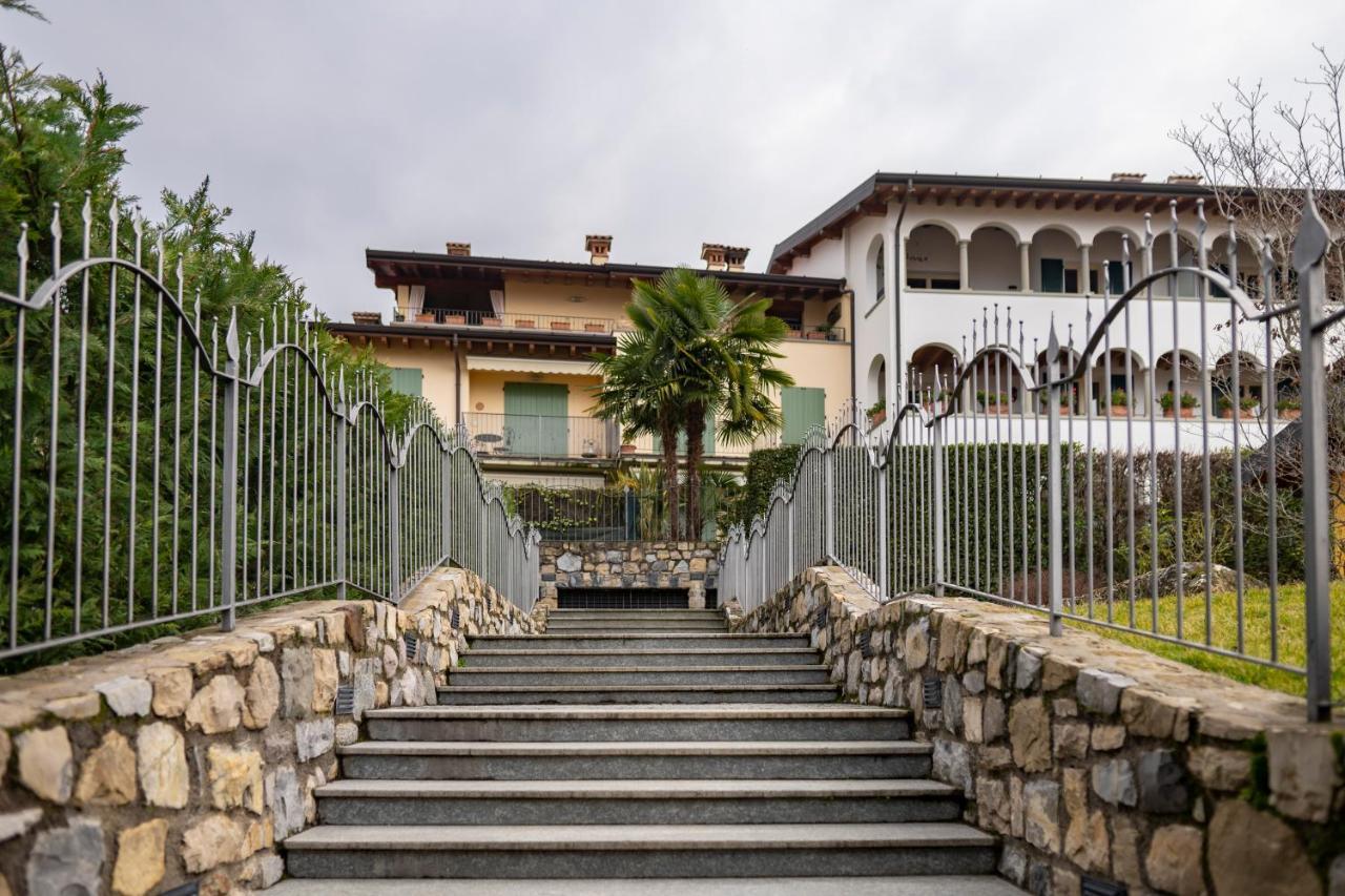 Romantic Lake View House Sulzano Bagian luar foto