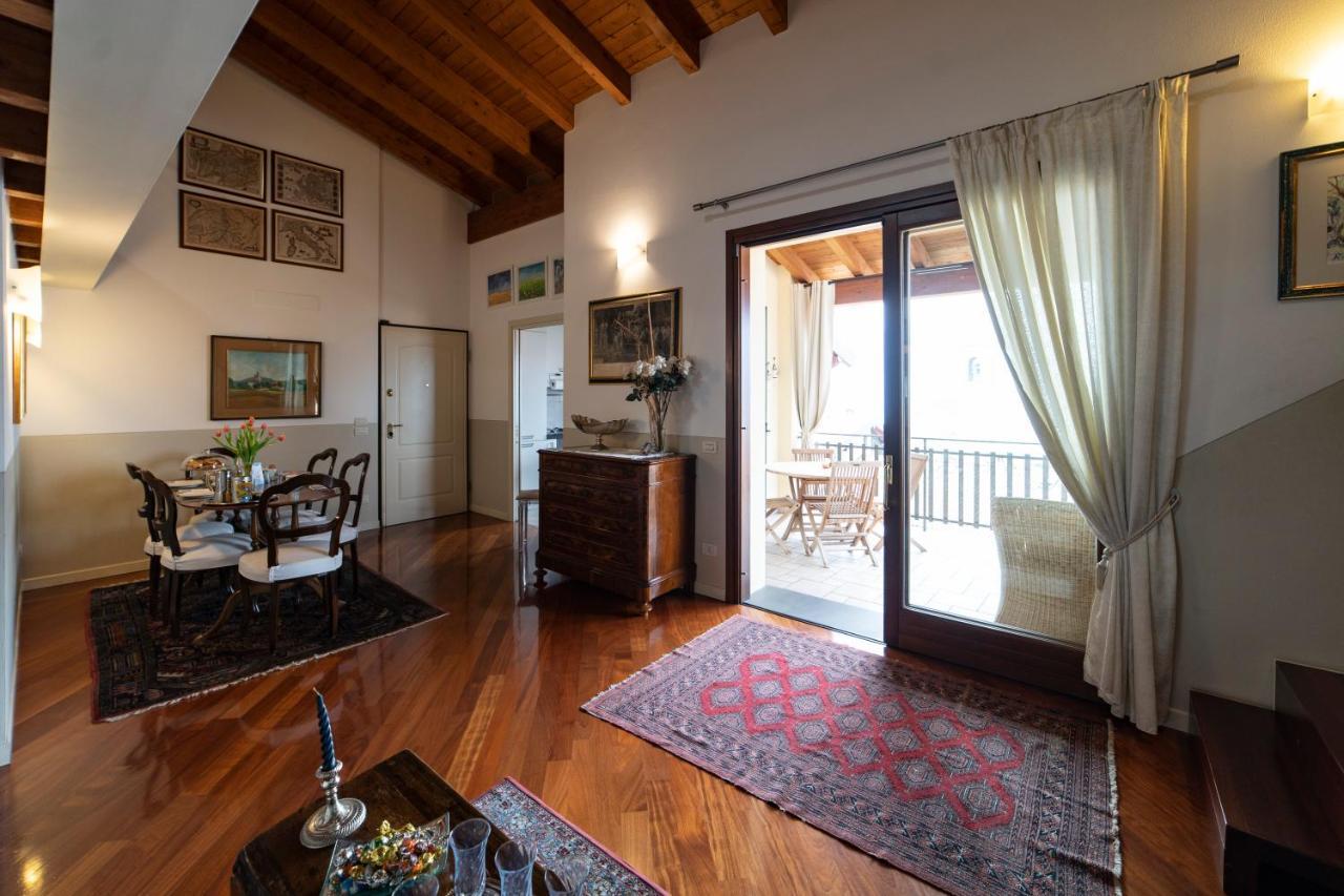 Romantic Lake View House Sulzano Bagian luar foto